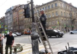 Фото - Более трехсот светофоров Петербурга оснастят звуковыми устройствами